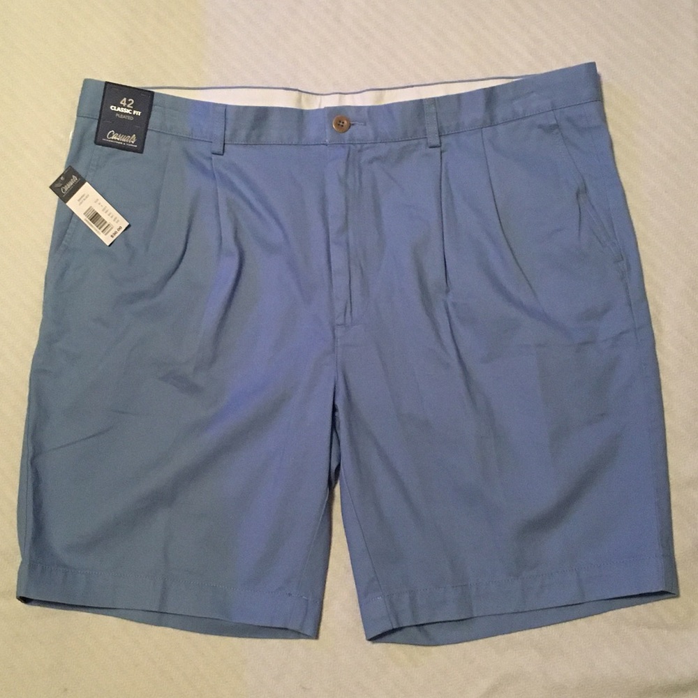 NWT Roundtree & Yorke Pleated Shorts Size 42